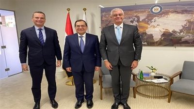 وزير البترول يبحث تعزيز التعاون مع 