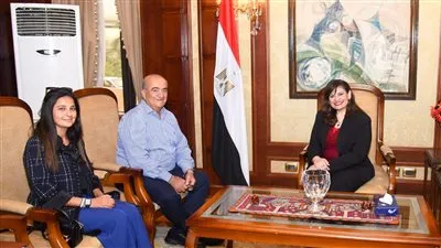 وزيرة الهجرة تُشيد بأفكار المصريين بالخارج للترويج لمصر كمقصد إقامة شتوية لكبار السن 