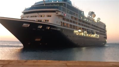 ميناء سفاجا يستقبل السفينة السياحية Azamara Quest وعلى متنها 1013 سائحا