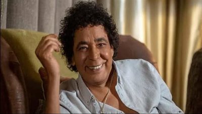 بعد تأجيل الحفل سابقًا..محمد منير يعلن عن الموعد النهائي للحفل
