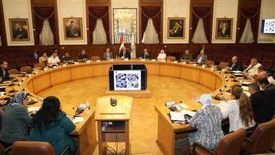 اللجنة التيسيرية تتابع أعمال تطوير القاهرة التاريخية