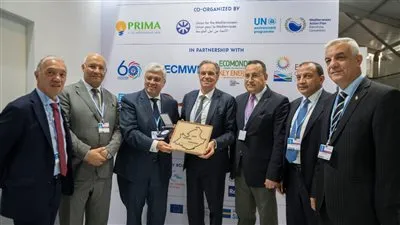 وزير التعليم العالي يلتقي برئيس منطقة جنوب فرنسا 