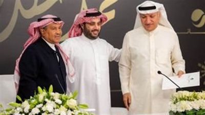 تركي آل الشيخ يشهد توقيع استثمار أرشيف ومحتوى الفنان محمد عبده وشركة روتانا