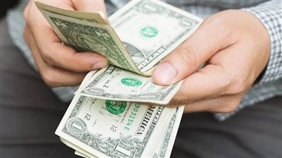 سعر الدولار مقابل الجنيه المصري خلال منتصف تعاملات اليوم الخميس 10 \11\ 2022