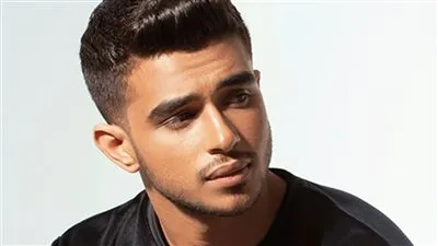 أحمد سعد يغني 