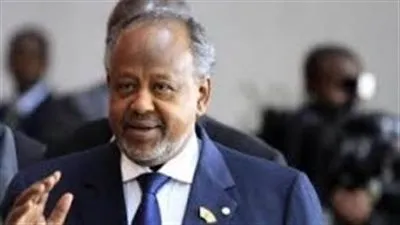 الرئيس الجيبوتي يجتمع برئيس الوزراء الصومالي