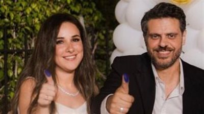 شاهد كيف غازل طارق صبري شيري عادل