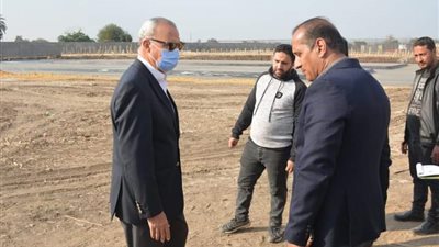 صور - محافظ القليوبية يتفقد مشروعات مدينة القناطر الخيرية 