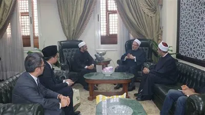 مفتي الجمهورية يستقبل مفتي سنغافورة والوفد المرافق له لبحث تعزيز التعاون الإفتائي