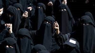  مناسك العمرة للنساء وحكم لبس النقاب 