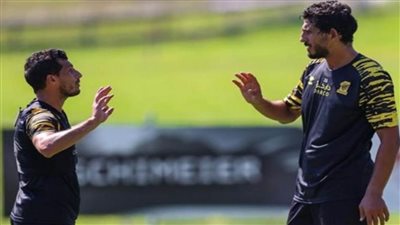 عاجل.. وصول حجازي وطارق حامد إلى الكويت للمشاركة مع مصر في ودية بلجيكا