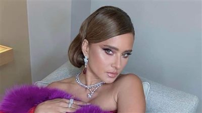 نيللي كريم عن كاملة أبو ذكري: 'مخرجة عظيمة'