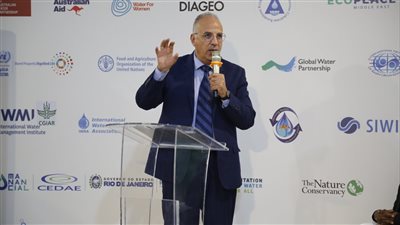 وزير الري: مصر تنفذ العديد من المشروعات لحماية الشواطئ وخاصة دلتا نهر النيل 