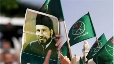 كيف تلاعبت جماعة الإخوان الإرهابية بالإعلام لنشر أفكارها المتطرفة؟