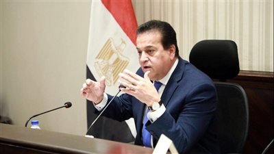 وزير الصحة يوجه رؤساء القطاعات بالوزارة بتطوير العمل بوحدات الرعاية الأولية 