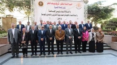 وزير التعليم العالي يشيد بجامعة المنصورة التعليمي والصحي (صور) 