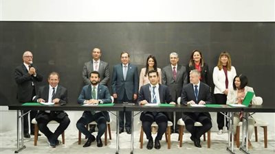 قمة المناخ.. توقيع اتفاقيات بقيمة 83 مليار دولار في مجال الطاقة