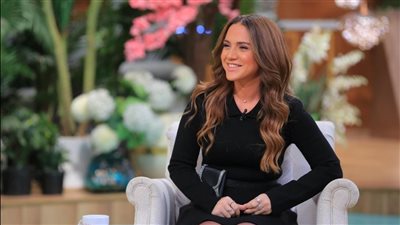 الجمعة.. رنا رئيس وابنة هند رستم في 