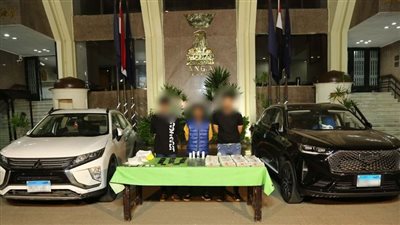 عاجل.. الداخلية تنجح فى ضبط أباطرة الكيف بحوزتهم 255 كجم من الآيس ببولاق الدكرور