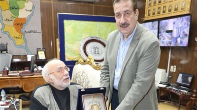 محافظ المنوفية يشهد توقيع عقد تبرع مواطن لتجهيز وحدة جديدة لقسطرة القلب