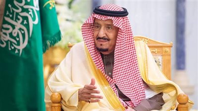 ملك السعودية يهنئ أمير قطر بذكرى اليوم الوطني 