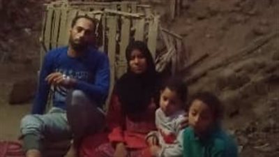 انهيار منزلين بالطوب 