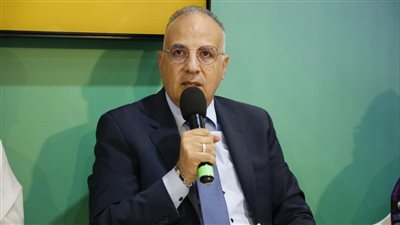 وزير الري: المياه تستحق أن توضع في قلب العمل المناخي العالمي