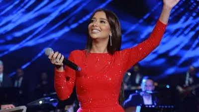 وسط حضور غفير ومليار مشاهدة.. بلقيس تشدو بأجمل أغانيها في احتفالات سلطنة عمان بالعيد الوطني