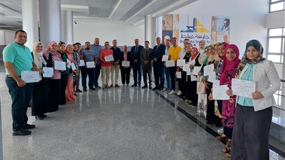 وزيرة التضامن تستعرض تقريرًا مفصلًا عن تعميم مشروع 