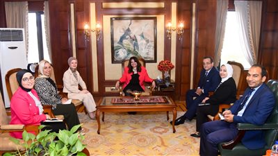 وزيرة الهجرة تستقبل السفيرة هبة زكي القنصل العام الجديد لمصر في الكويت