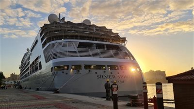الإسكندرية تستقبل 953 سائحا على متن الباخرة السياحية Silver spirit 