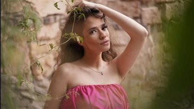 هنا إبراهيم يسري: 