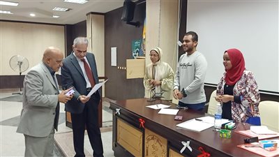 انطلاق ماراثون الانتخابات الطلابية بكليات جامعة أسوان (صور)