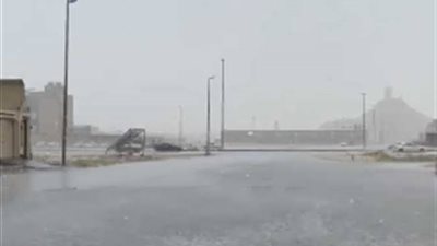 سقوط أمطار غزيرة في أماكن متفرقة من المملكة.. تفاصيل