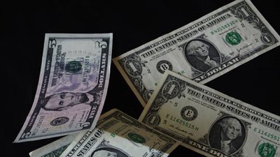 طلبات إعانة البطالة الأمريكية عند أعلى مستوى في 3 أشهر