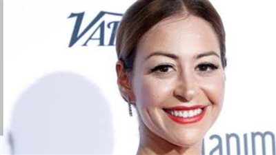 عاجل.. القبض على منة شلبي فى المطار بتهمة حيازة المخدرات 