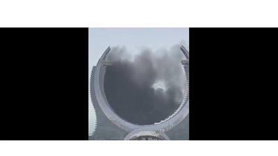 عاجل بالفيديو.. تفاصيل حريق بالقرب من ملعب لوسيل في قطر 