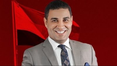 مصطفى ثابت محذرا: توجد منصات إخوانية لا تظهر انتمائها.. وعلينا تشكيل هيئة إعلام إلكتروني