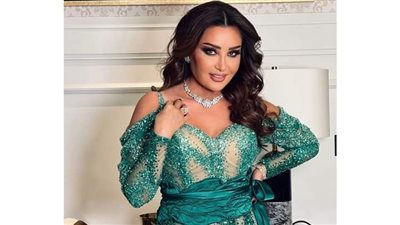 لطيفة تتصدر تريند تويتر بحفلها الأول على مسرح 