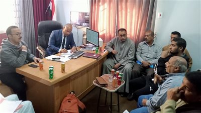 تشكيل لجان مجتمعية لتنفيذ مشروعات صغيرة لدعم السيدات والشباب في أبومناع غرب