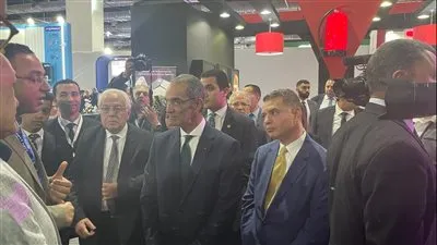 وزير الاتصالات يفتتح فعاليات النسخة الأولى من مؤتمر تكنولوجيا التصنيع 