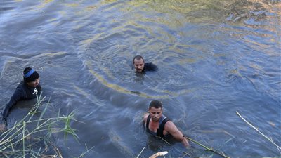 إرسال فرق من الغواصين لموقع انقلاب أتوبيس التلاميذ المنكوب بقنا 
