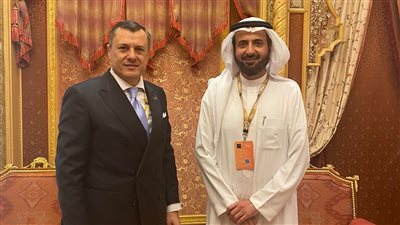 وزير السياحة والآثار يلتقي بوزير الحج والعمرة بالمملكة العربية السعودية
