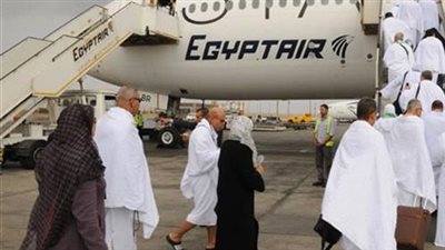 هل يجوز لبس الإحرام في حال السفر بالطائرة؟