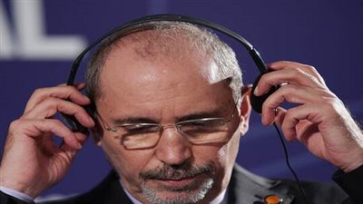 الخارجية الأردنية تعتذر وترفع الحظر عن مواطن يتابعها في 