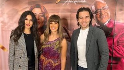 استمتعنا وفرحنا من قلبنا..شريف رمزي يشيد بمسرحية انستونا