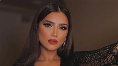 بالأسود.. مي عمر تتألق فى أحدث ظهور لها