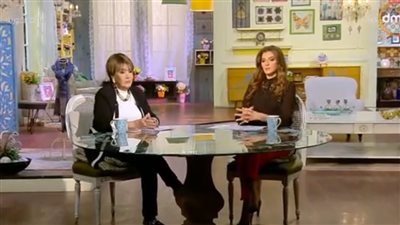 سناء منصور تنعي مفيد فوزي: دعمني في بداية مشواري 