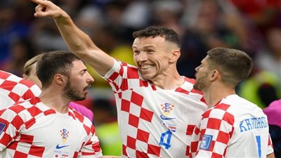 عاجل.. قفاز ليفاكوفيتش ينهي مغامرة اليابان ويقود كرواتيا لربع نهائي كأس العالم