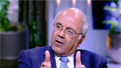 “مرتبط بالمخالفات”.. برلماني يكشف مفاجأة عن قانون المحال العامة (فيديو)